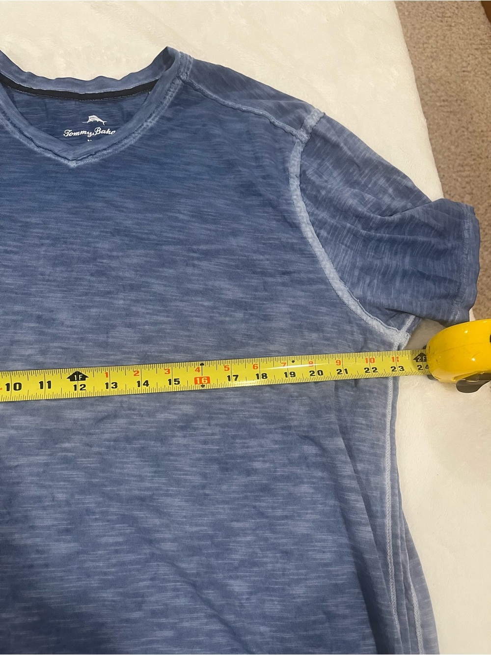 Tommy Bahama Men's 100% Pima Cotton V Neck Slub Tee - Size XL - Picture 4 of 5
